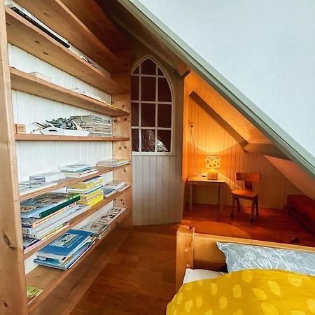Onder De Kastanje! Villa Koedijk ภายนอก รูปภาพ
