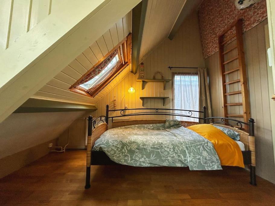 Onder De Kastanje! Villa Koedijk ภายนอก รูปภาพ
