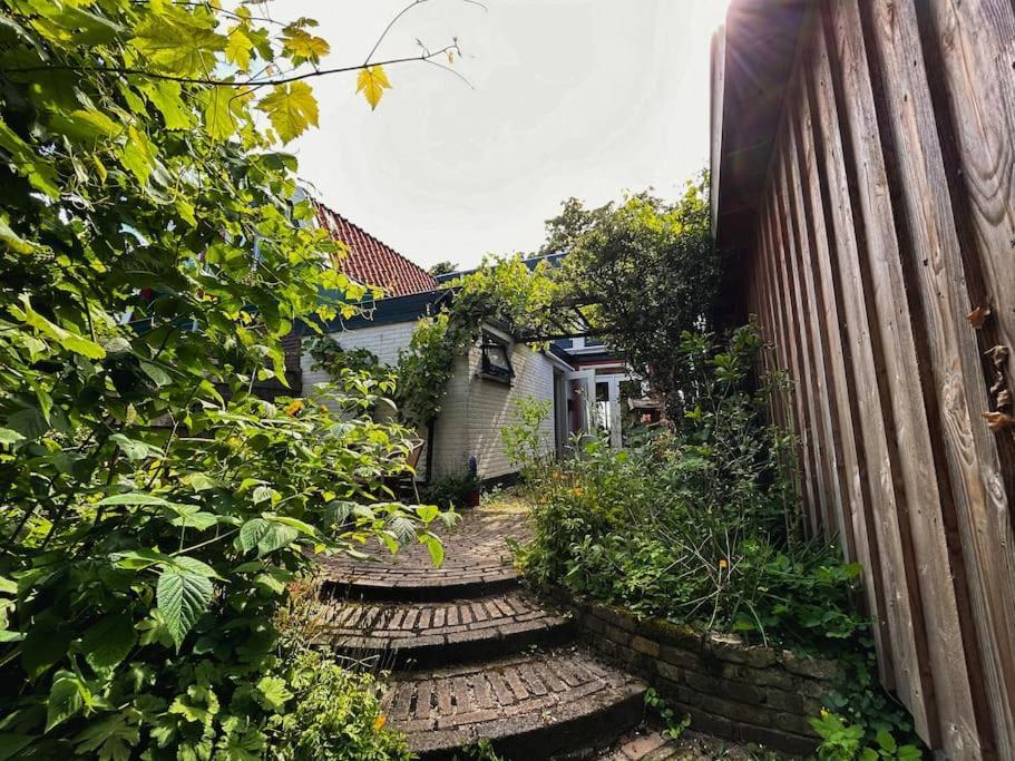 Onder De Kastanje! Villa Koedijk ภายนอก รูปภาพ