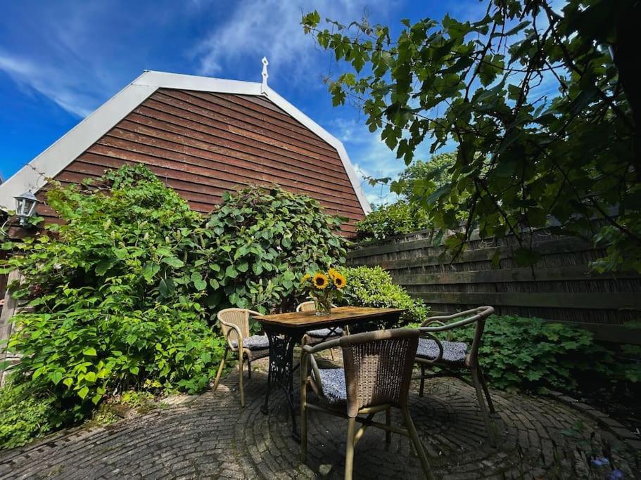 Onder De Kastanje! Villa Koedijk ภายนอก รูปภาพ